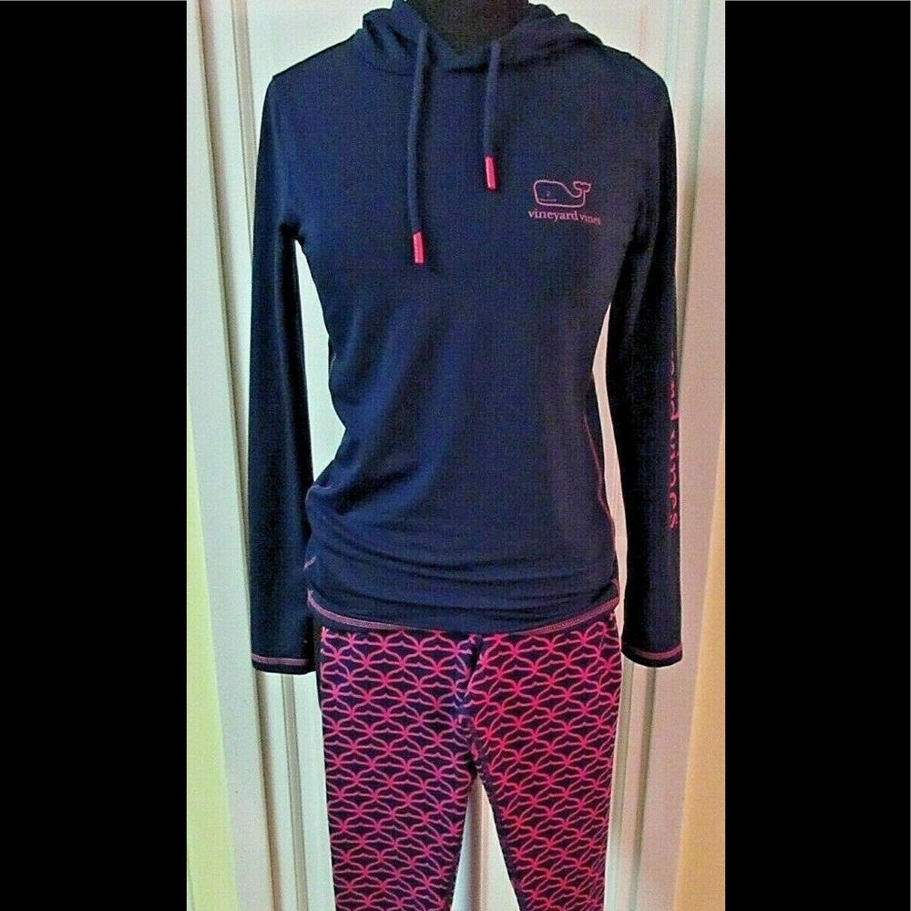 Vineyard Vines 2 pc top &pants sz XS